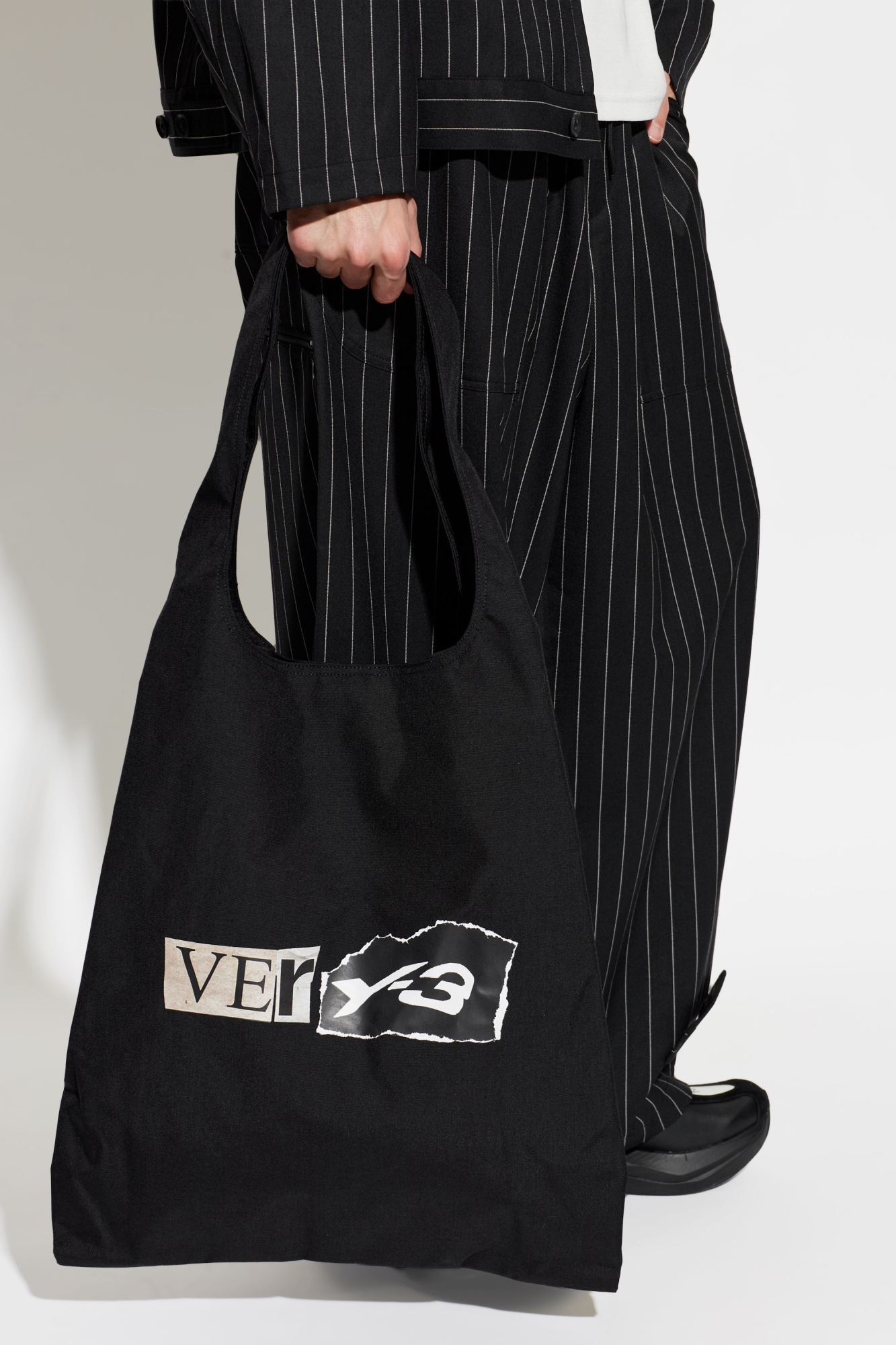 Y-3 Shoulder Bag 'Merch Tote' | Men's | Vitkac